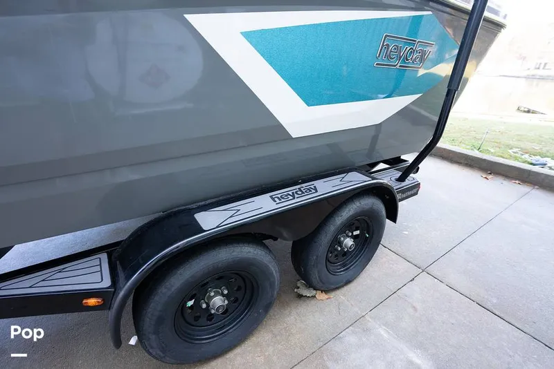 Slide: The Image of Heyday Wake Boats WT-2DC 2023 - 16079930