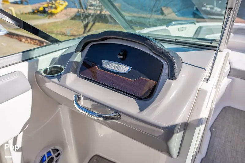 Slide: The Image of Chaparral 21 SSI 2021 - 16080120