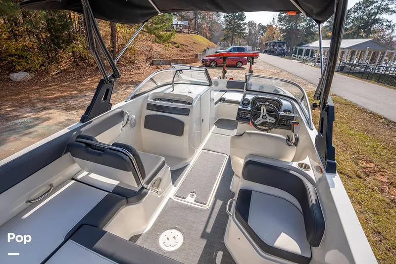 Slide: The Image of Bayliner VR6 2021 - 16079886