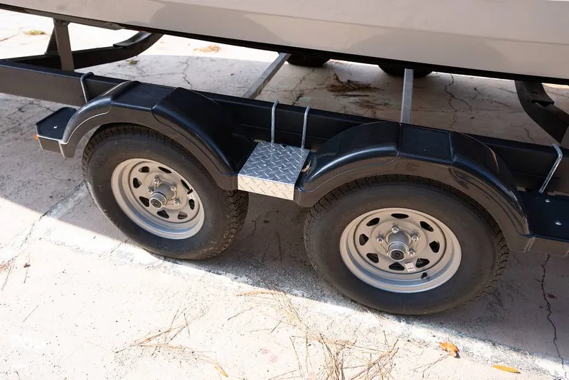 Slide: The Image of Bayliner VR6 2021 - 16079880