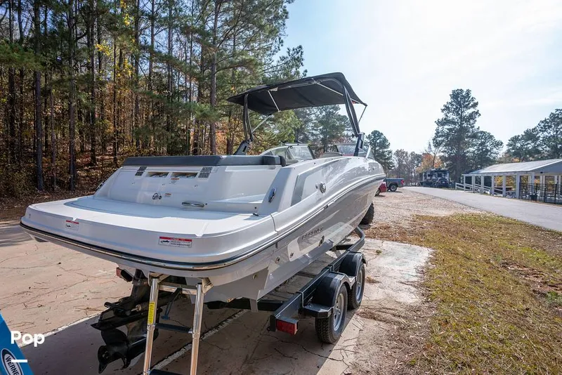 Slide: The Image of Bayliner VR6 2021 - 16079882