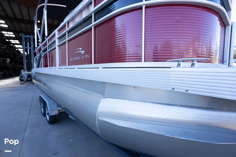 Slide: The Image of Bennington S22 2023 - 16080064