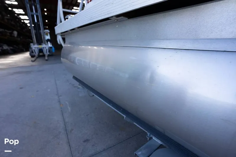 Slide: The Image of Bennington S22 2023 - 16080065