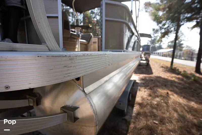 Slide: The Image of Bennington S22 2022 - 16079966