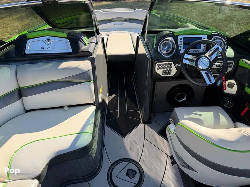 Slide: The Image of Supra Launch SA450 2014 - 16119191