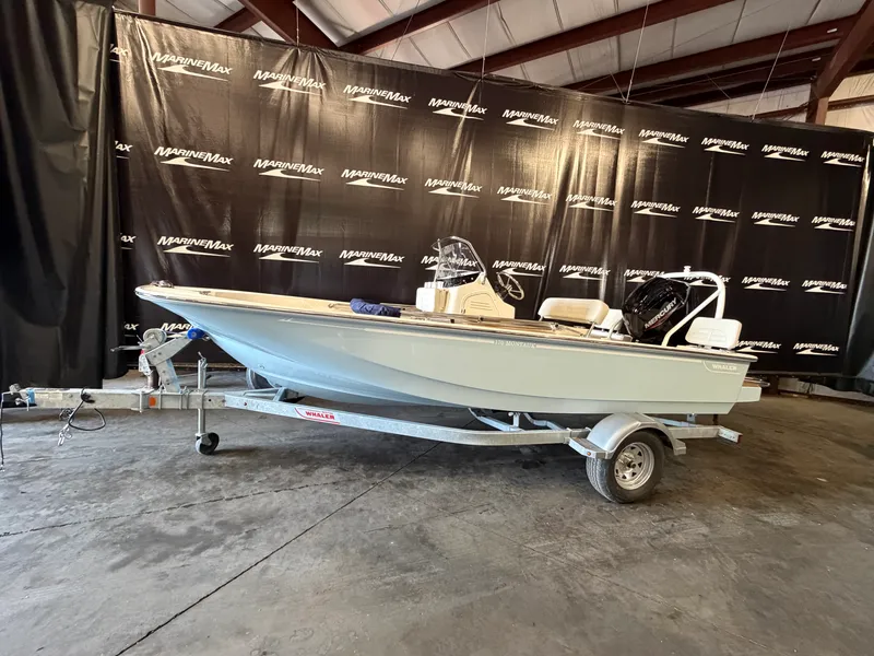 Slide: The Image of Boston Whaler 170 Montauk 2026 - 3