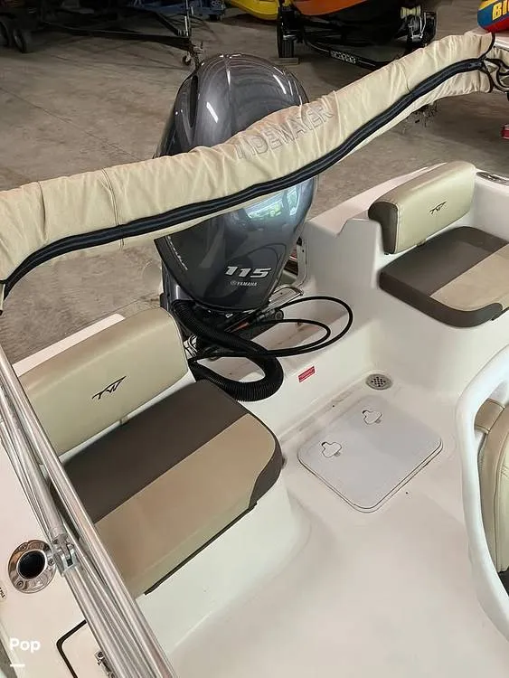 Slide: The Image of Tidewater 180 CC Adventure 2019 - 16081229