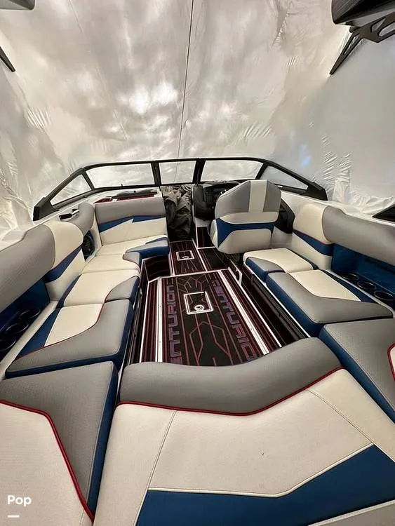 Slide: The Image of Centurion Fi23 2022 - 16178389