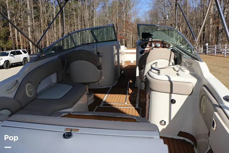 Slide: The Image of Sea Ray 270 Sundeck 2004 - 16179071