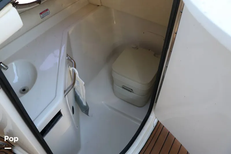 Slide: The Image of Head Compartment - 16179101