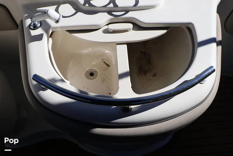 Slide: The Image of Sink - Cockpit - 16179112