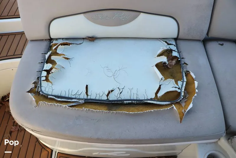 Slide: The Image of Sea Ray 270 Sundeck 2004 - 16179118