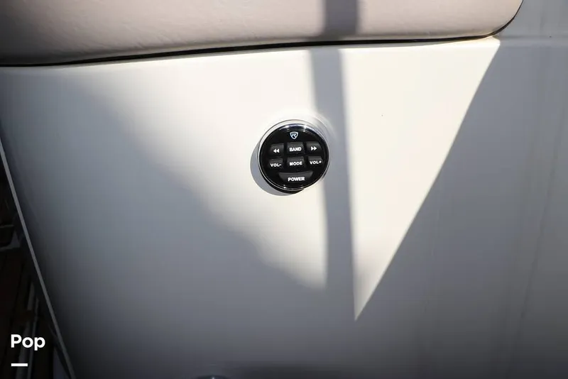 Slide: The Image of Sea Ray 270 Sundeck 2004 - 16179120