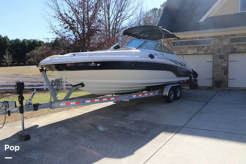 Slide: The Image of Sea Ray 270 Sundeck 2004 - 16179060