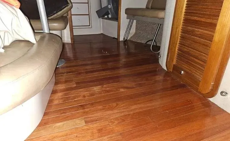 Slide: The Image of Regal Commodore 400 1992 - 16258109