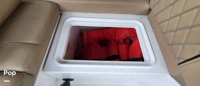 Slide: The Image of Bayliner DX2200 2023 - 16080400