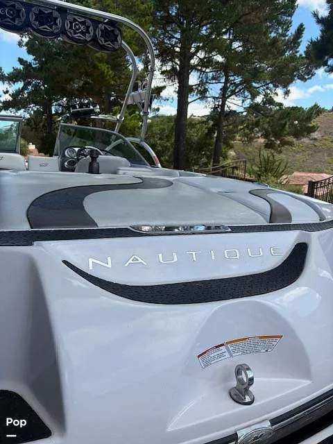 Slide: The Image of Air Nautique SV 211 - Team Edition 2005 - 16372543