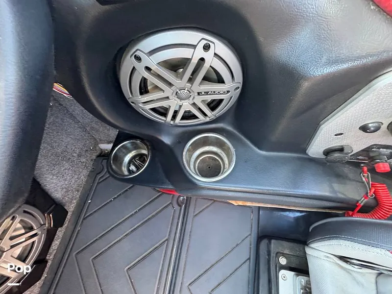 Slide: The Image of Supra SA 2016 - 16137378