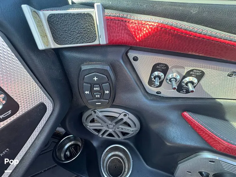 Slide: The Image of Supra SA 2016 - 16137379