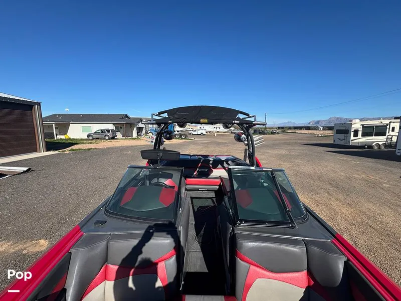 Slide: The Image of Supra SA 2016 - 16137388