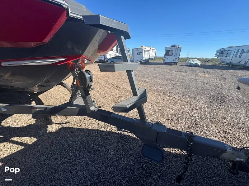 Slide: The Image of Supra SA 2016 - 16137443