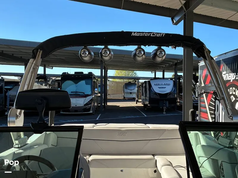 Slide: The Image of Mastercraft NXT22 2019 - 16178083