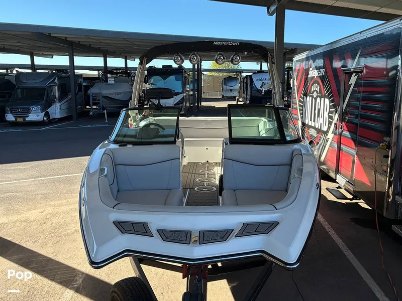 Slide: The Image of Mastercraft NXT22 2019 - 16178096