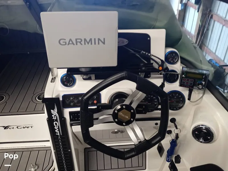 Slide: The Image of Yar-Craft 219TFX 2021 - 16104648