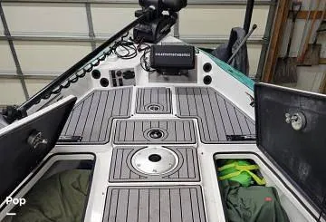 Slide: The Image of Yar-Craft 219TFX 2021 - 16104621