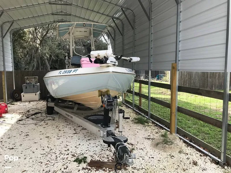 Slide: The Image of 200 yamaha 4 stroke - 16094190