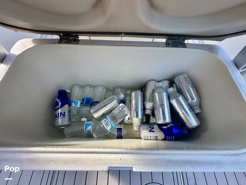 Slide: The Image of Built-in Cooler - 16087835