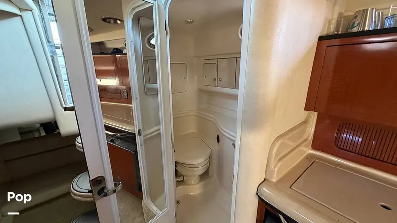 Slide: The Image of Sea Ray 320 Sundancer 2004 - 16108962