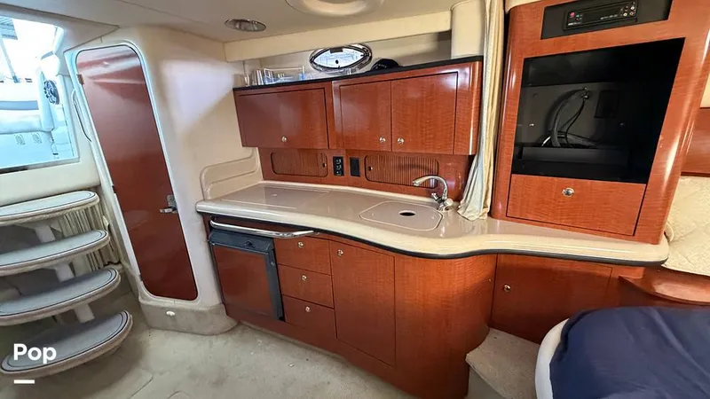 Slide: The Image of Sea Ray 320 Sundancer 2004 - 16108970