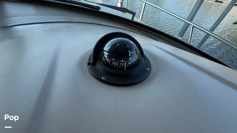 Slide: The Image of Sea Ray 320 Sundancer 2004 - 16108975