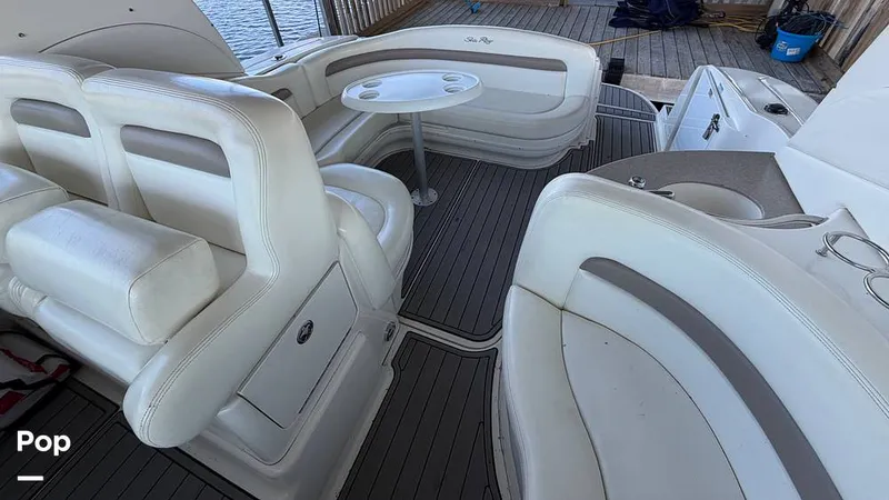 Slide: The Image of Sea Ray 320 Sundancer 2004 - 16108848