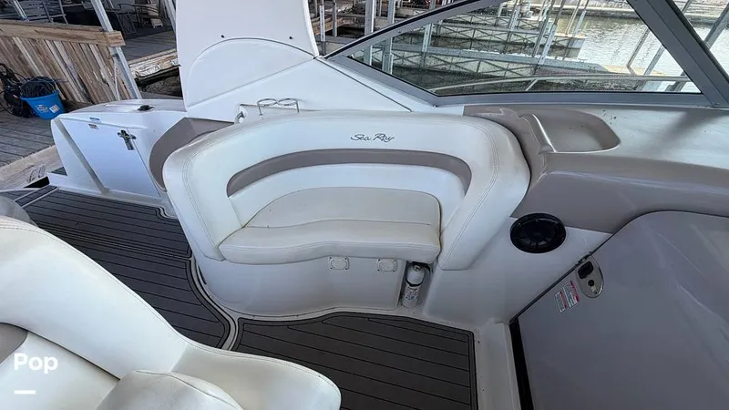 Slide: The Image of Sea Ray 320 Sundancer 2004 - 16108849