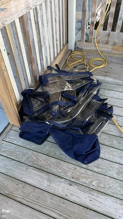 Slide: The Image of Sea Ray 320 Sundancer 2004 - 16108997