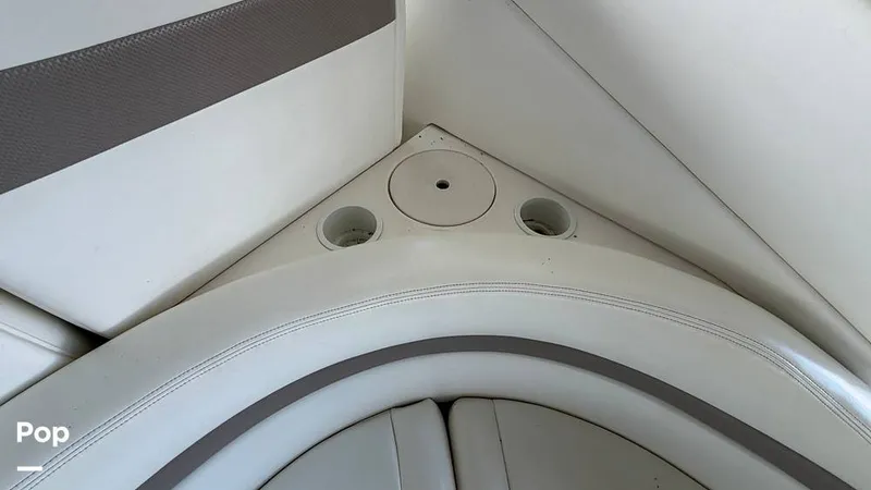 Slide: The Image of Sea Ray 320 Sundancer 2004 - 16108866