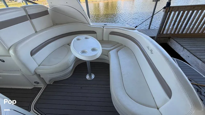 Slide: The Image of Sea Ray 320 Sundancer 2004 - 16108847