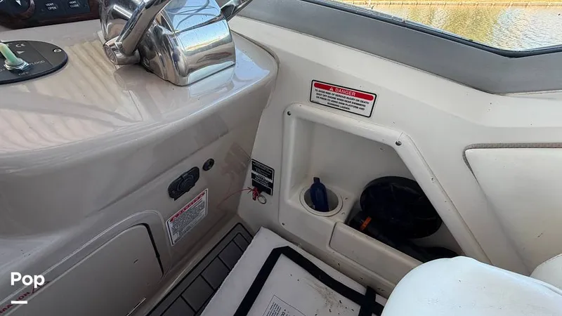 Slide: The Image of Sea Ray 320 Sundancer 2004 - 16108880