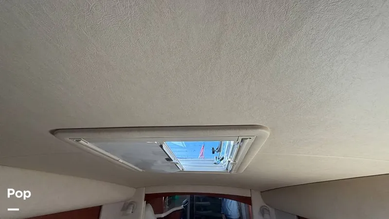 Slide: The Image of Sea Ray 320 Sundancer 2004 - 16108893