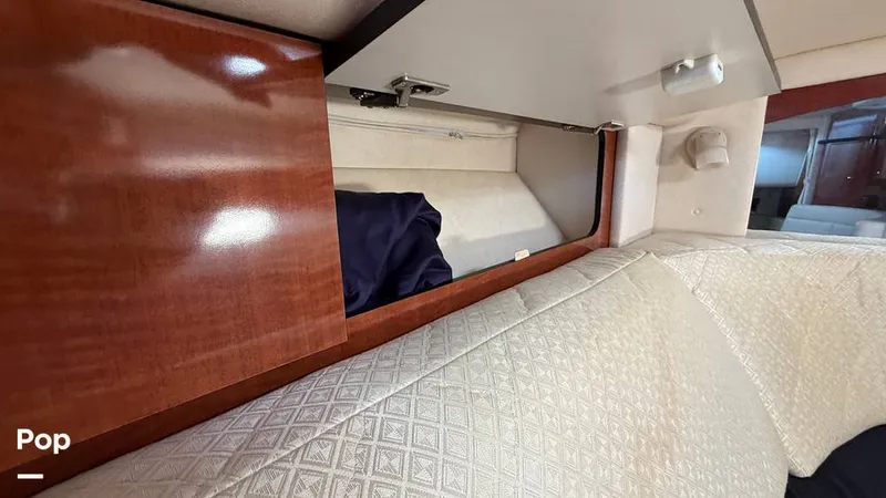 Slide: The Image of Sea Ray 320 Sundancer 2004 - 16108896