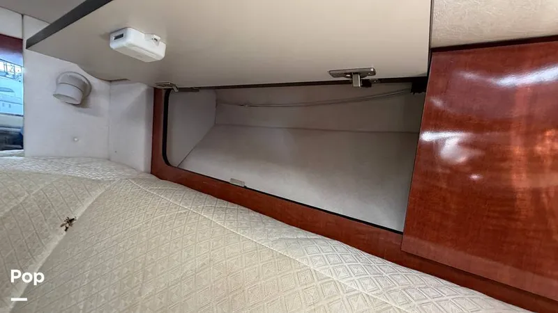 Slide: The Image of Sea Ray 320 Sundancer 2004 - 16108900