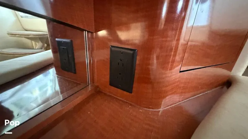 Slide: The Image of Sea Ray 320 Sundancer 2004 - 16108928