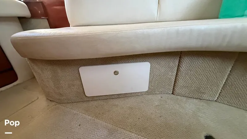 Slide: The Image of Sea Ray 320 Sundancer 2004 - 16108929