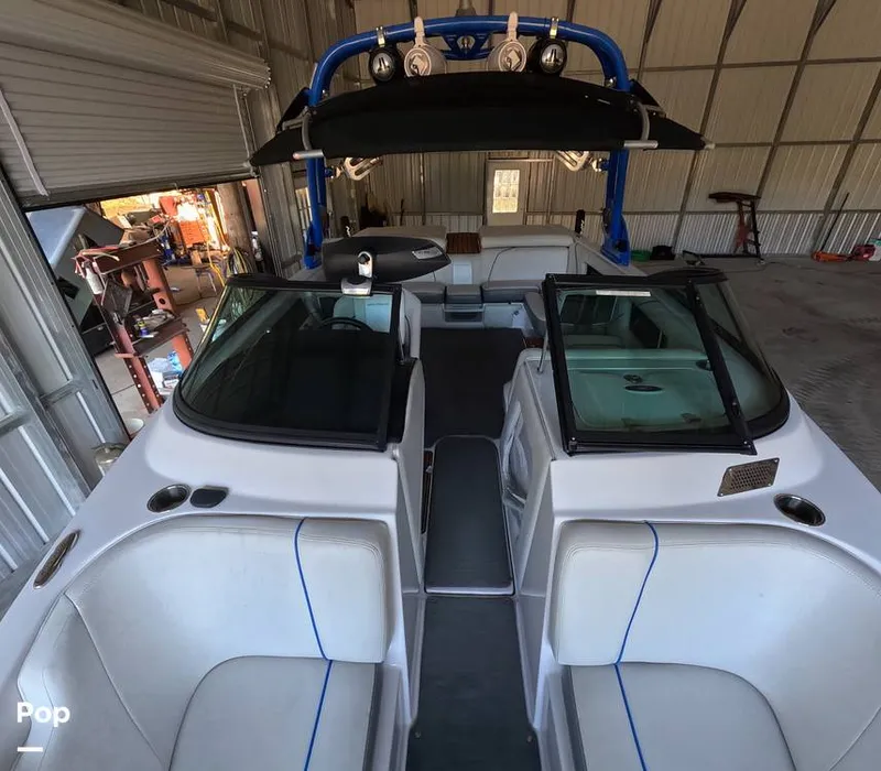 Slide: The Image of Nautique 230 TE 2011 - 16138542