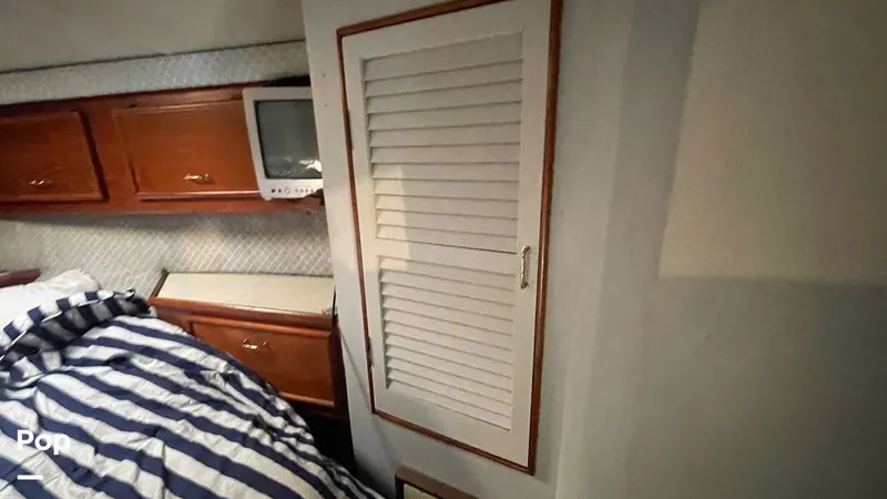 Slide: The Image of V-berth - 16110995