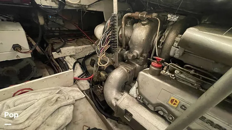 Slide: The Image of Engines Clean And Well Serviced - 16111014