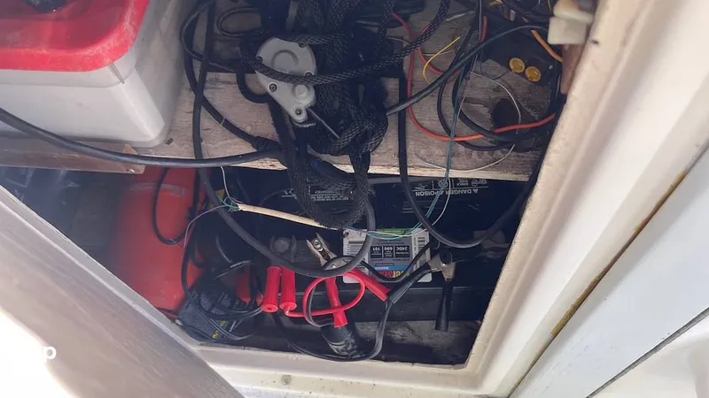 Slide: The Image of Separate Battery For Search Light On Bridge. - 16111037