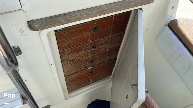 Slide: The Image of Storage - 16111043